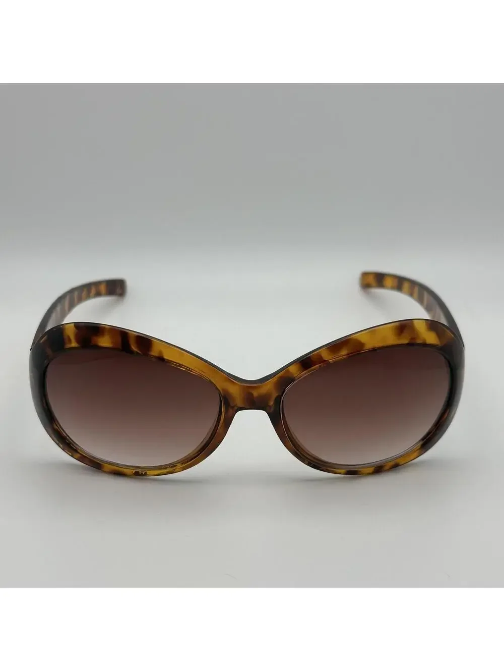 Nine West Tortoiseshell Oval Oversized Sunglasses Brown Gradient Lenses
